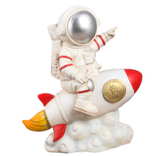 Load image into Gallery viewer, Astronaut To The Moon