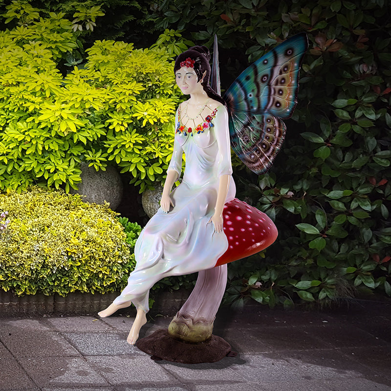 Made to Order: Fairy on Mushroom (not in AUS)