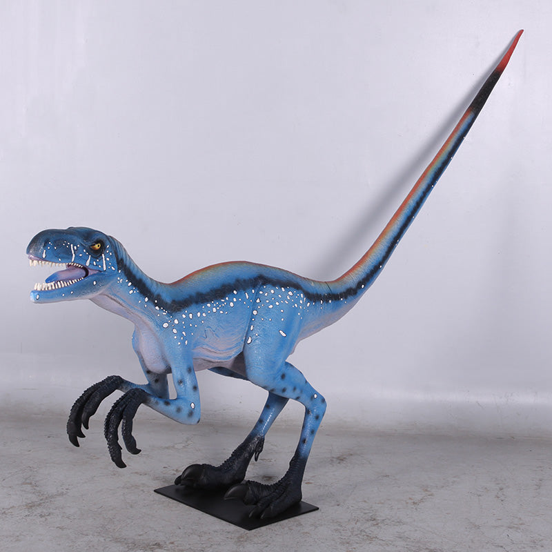 Made to Order: Ferocious Deinonychus (not in AUS)