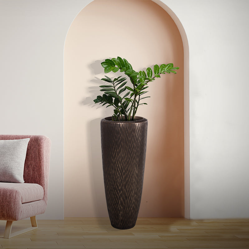 Made to Order: Teardrop Planter Small (not in UAE)