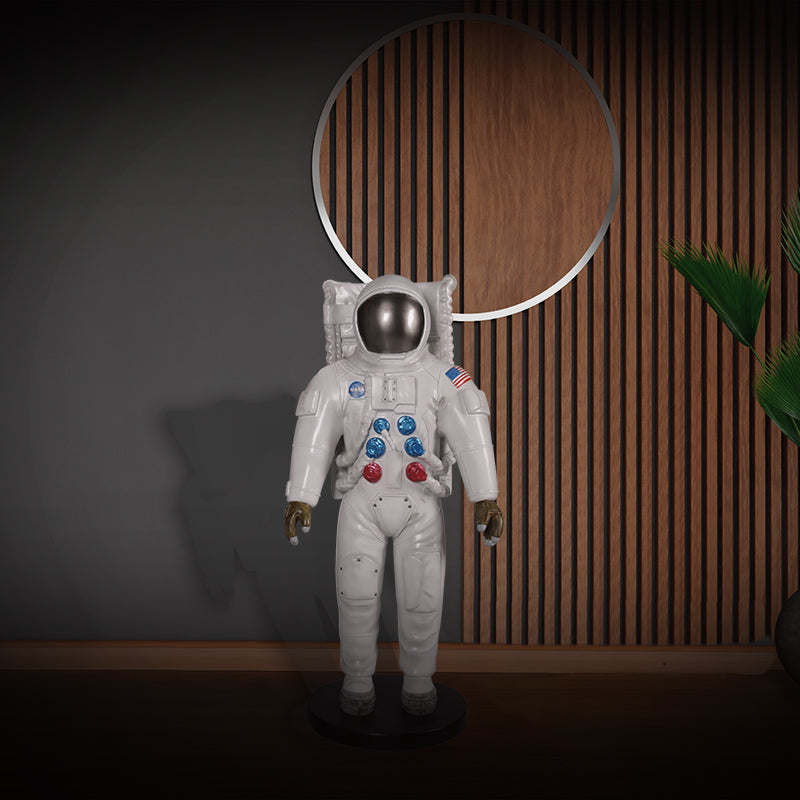 Made to Order: Astronaut 4ft. (not in UK)