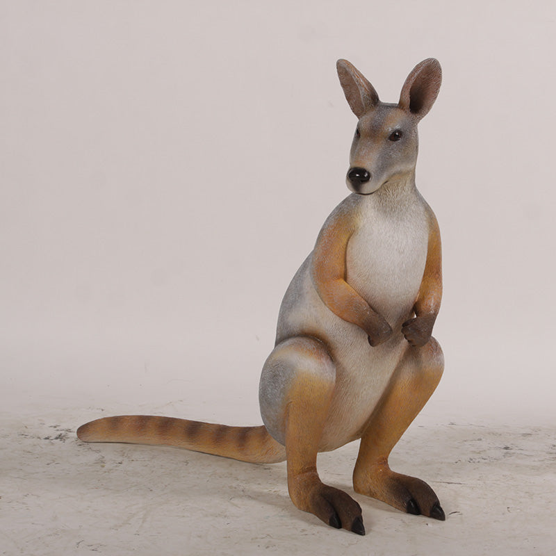 Made to Order: Wallaby Standing (not in AUS)