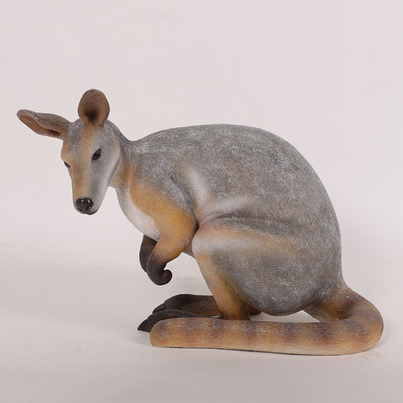 Made to Order: Wallaby Crouching (not in AUS)