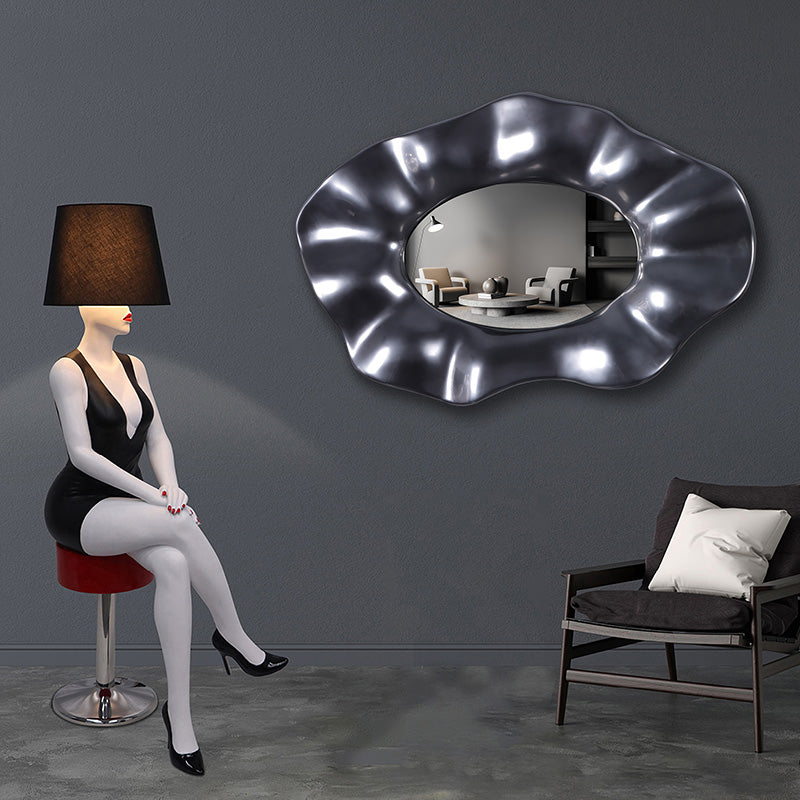 Made to Order: Bar Lady Lumiere