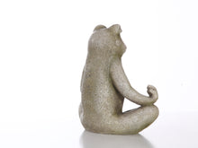 Load image into Gallery viewer, 75627 - FROG SITTING LOTUS (HI-LINE EXCLUSIVE)
