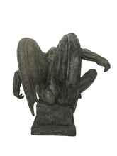 Load image into Gallery viewer, 77199 - GARGOYLE STATUE
