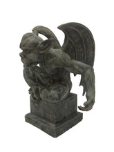 Load image into Gallery viewer, 77199 - GARGOYLE STATUE
