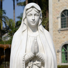 Load image into Gallery viewer, Virgin Mary Praying Statue
