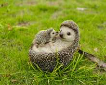 Load image into Gallery viewer, 87743-E - MOTHER &amp; BABY HEDGEHOGS ON BACK
