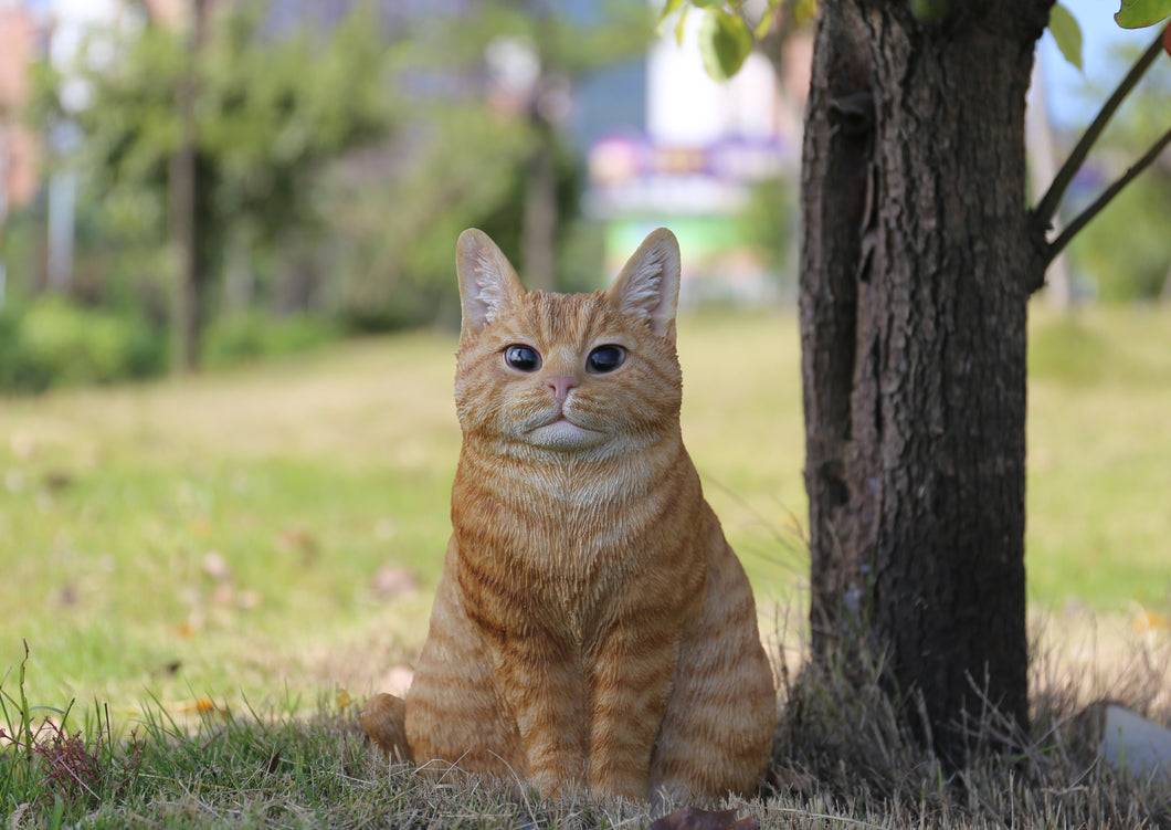 87757-J - CAT SITTING - ORANGE TABBY