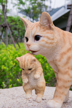 Load image into Gallery viewer, 87757-N - CAT MOM CARRYING KITTEN - ORANGE TABBY
