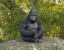 Load image into Gallery viewer, 87811-B - GORILLA SITTING WITH BABY
