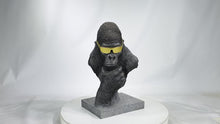 Load and play video in Gallery viewer, 87636-B - GORILLA HEAD WITH GOLDEN GLASSES
