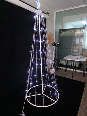 MULTI-FUNCTION TIMED LED TREE W/ STAR - 252 WT LEDS W/ REMOTE