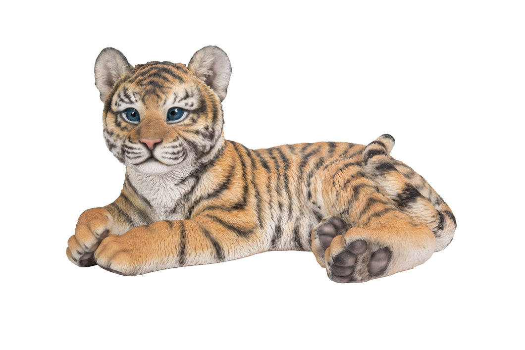 TIGER CUB LAYING DOWN - YELLOW