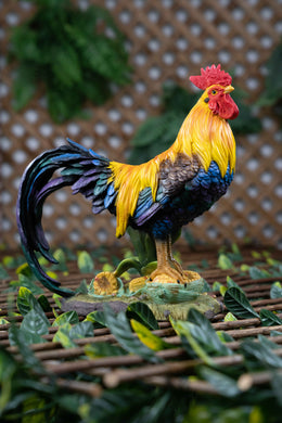 ROOSTER STANDING ON CORN-COLORED